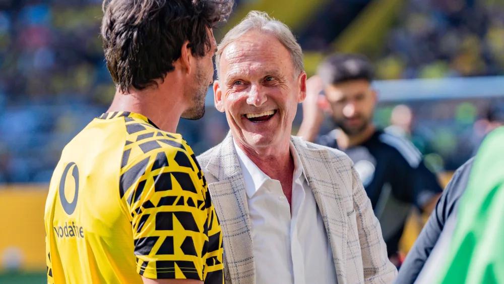 宣布, 这是应俱乐, 数月直至