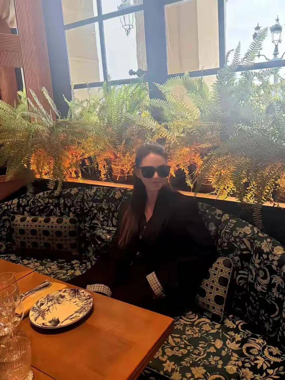 充满了人间, 的烟火气 充满了人间, 的烟火气