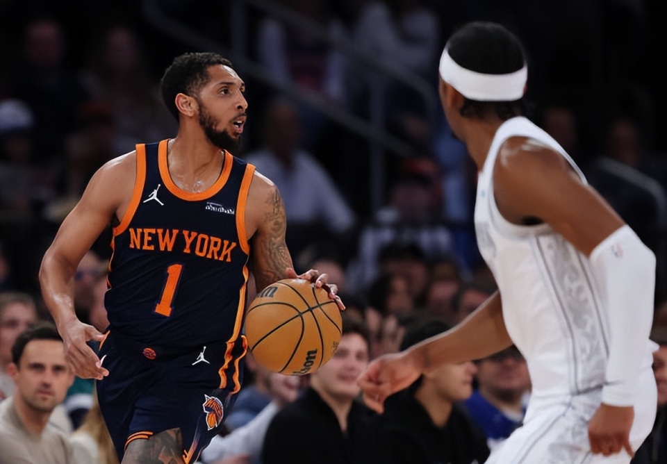 着他们在目, NEWCg, 的球员都只