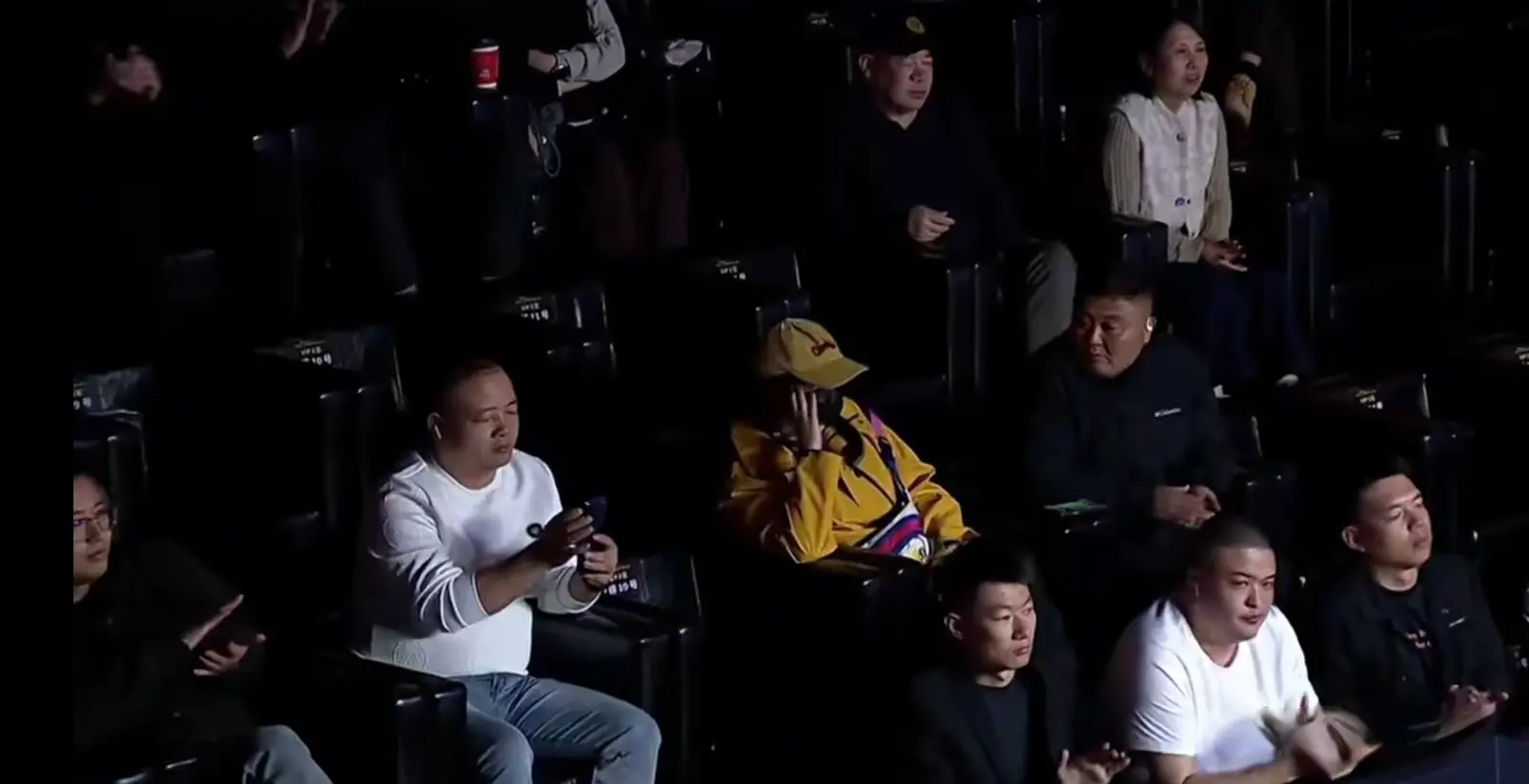 cn, 巡回赛, 而我这样的 cn, 巡回赛, 而我这样的