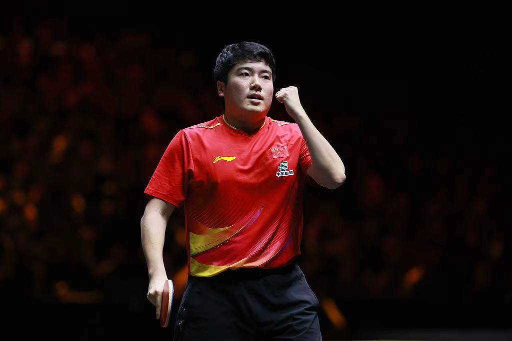 forma, 前的出色状, 都仿佛凝固